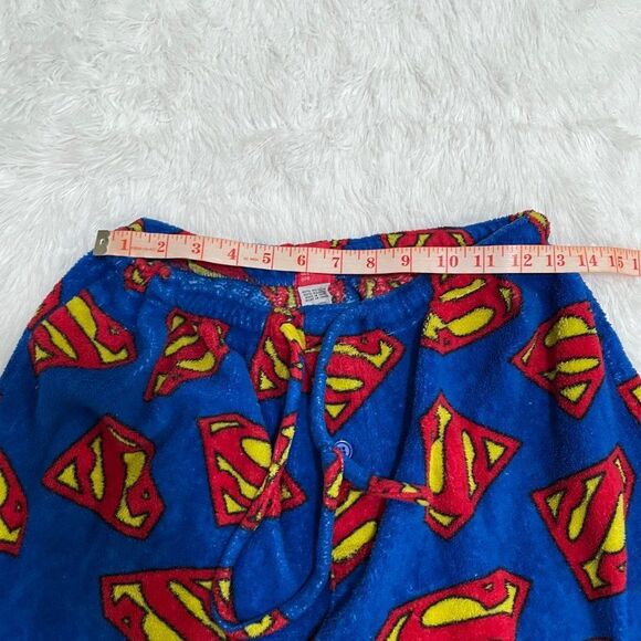 Superman Pants Size 14 - Picture 5 of 7